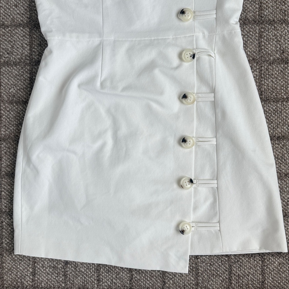 Women’s Finders Keepers White Mini dress with button detail Size L - Picture 3 of 7